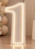 Cifra 1 din plexiglas cu neonflex - lumina caldă